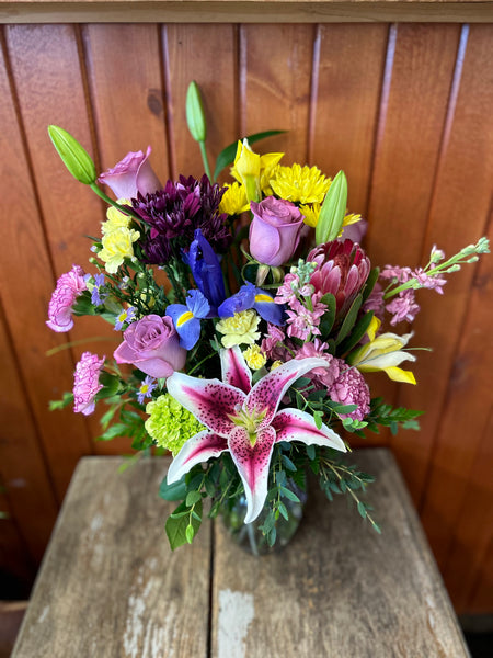 Fresh Floral Arrangement